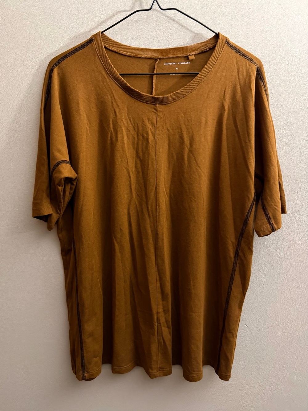 Sz 18-20 women’s Universal Standard Short Sleeve Tee Rust Brown elevated basic